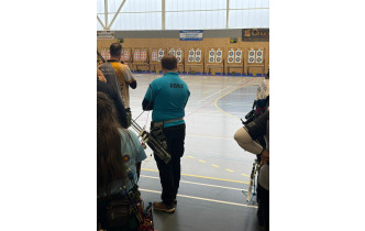 Un archer sur le pas de tir des hommes Barebow au championnat de Bretagne individuel